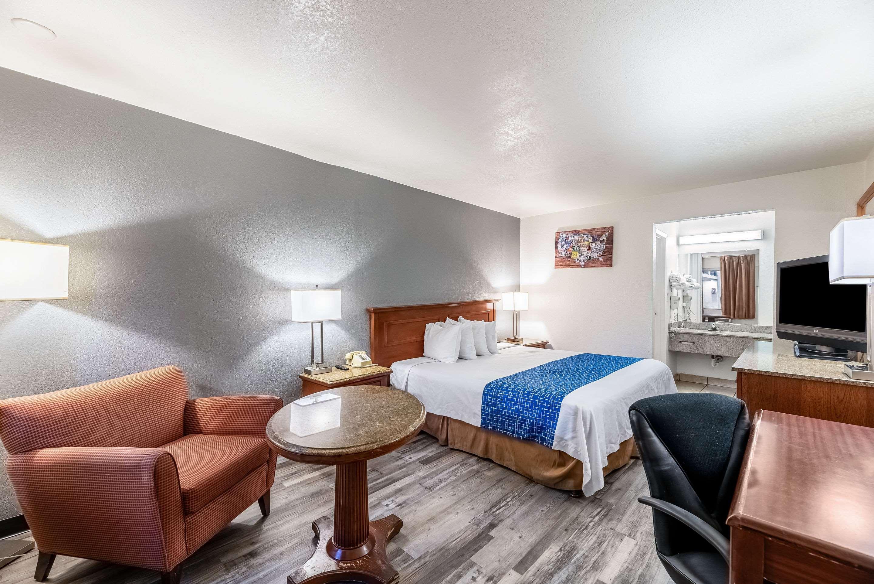 Econo Lodge Phoenix Exterior foto