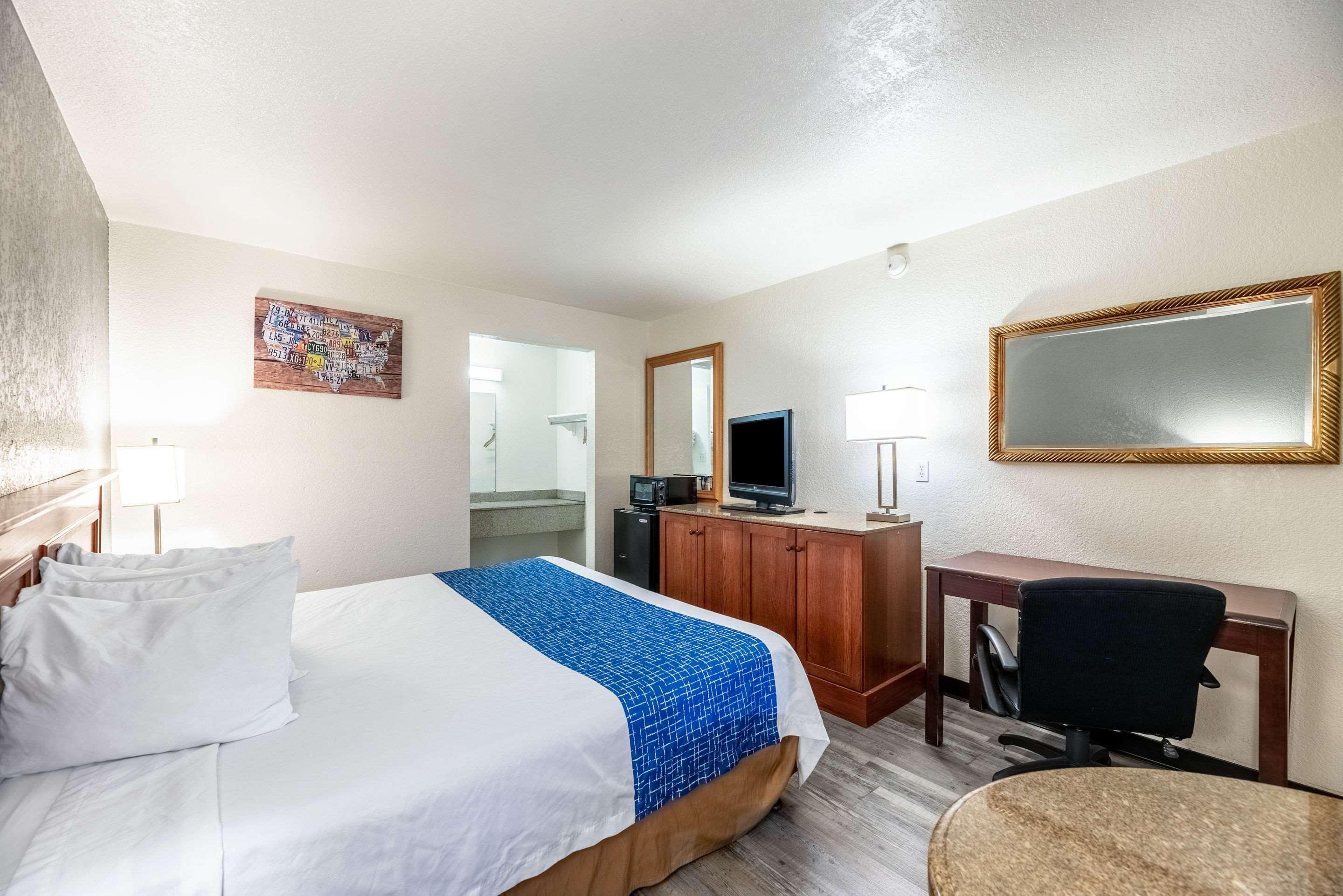Econo Lodge Phoenix Exterior foto