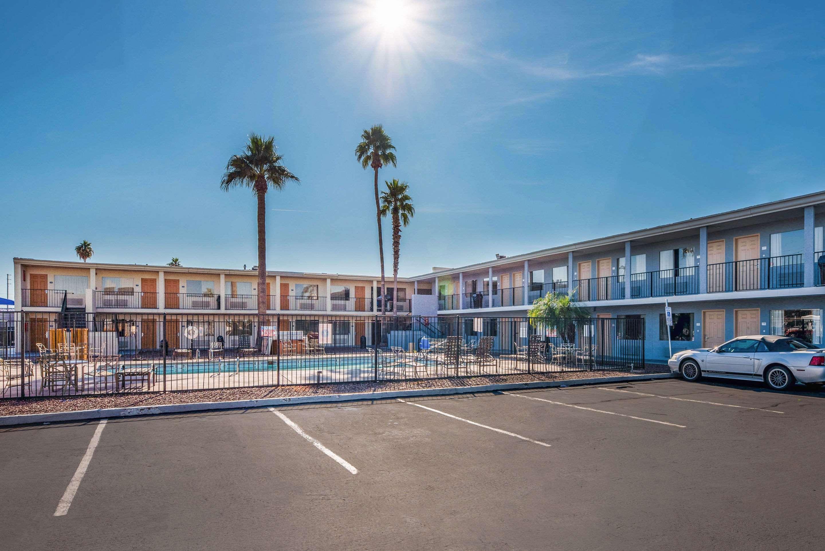 Econo Lodge Phoenix Exterior foto